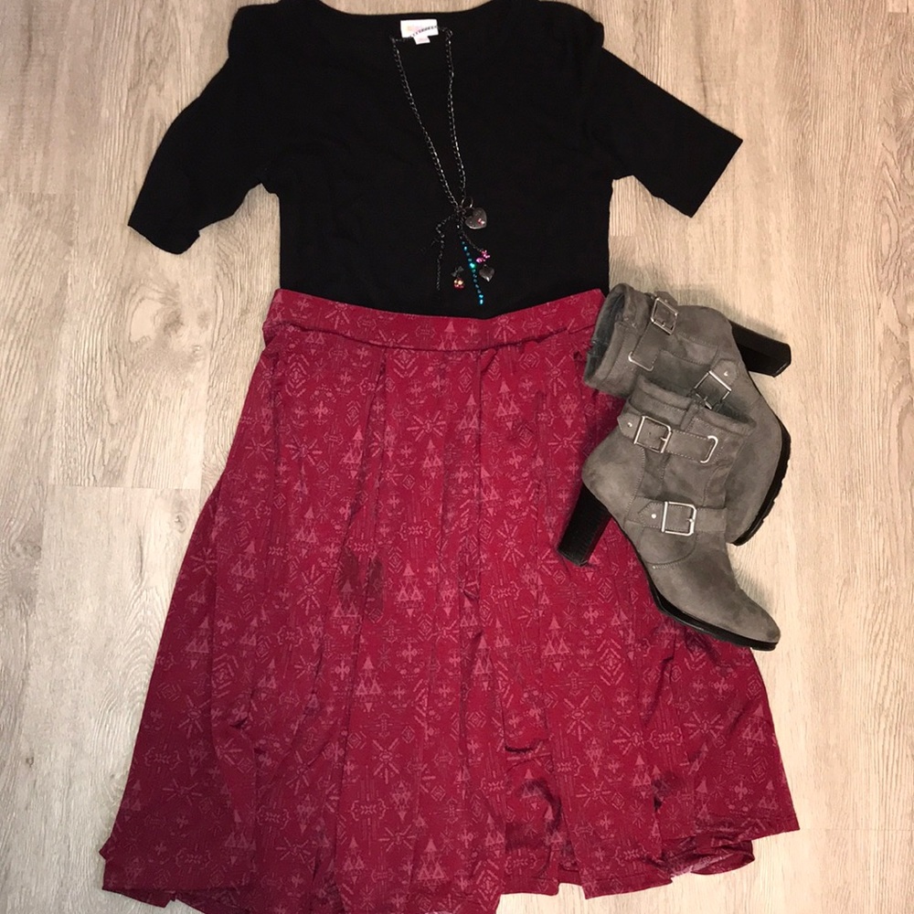 LuLaRoe Madison Skirt - Medium